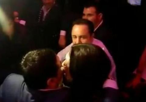 Andra este femeia care l-a îngenuncheat pe Minune. Vezi ce i-a cerut manelistul! 
