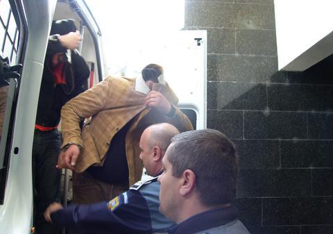 Un angajat al Primăriei Constanţa elibera certificate fiscale contrafăcute