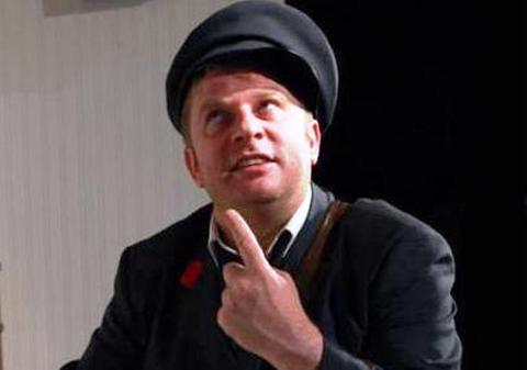 În sfârşit face ceea ce-i place! Pavel Bartoş a devenit controlor CFR!