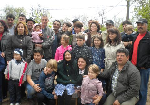 O bătrână din judeţul Dolj are 100 de ani şi 47 de urmaşi 