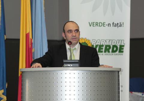 În România dispar 3 hectare de pădure pe oră. Liderul ecologiştilor români, Ovidiu Iane cere  pedepsirea vinovaţilor