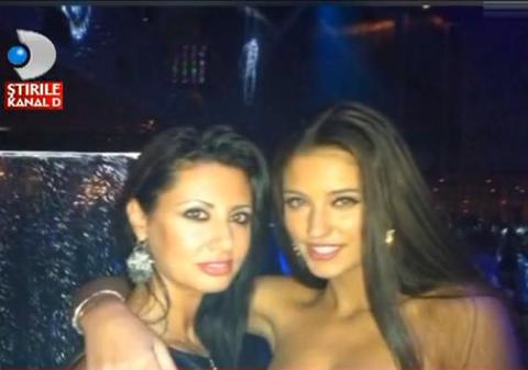 Îţi vine să crezi că sunt mamă şi fiică? Vezi de unde a moştenit Antonia frumuseţea!