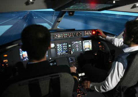 Asta-i culmea! AU ASCUNS ŢIGĂRILE de CONTRABANDĂ în CABINA PILOŢILOR