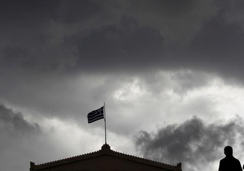 Încă o LOVITURĂ TERIBILĂ pentru GRECIA! Dezastrul e tot mai aproape?