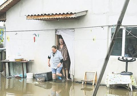 Ploile au făcut prăpăd și în Capitală