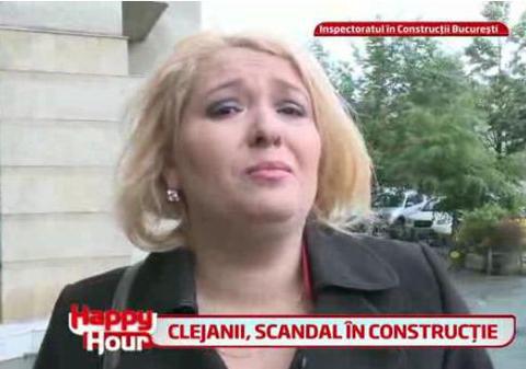 Viorica din Clejani, PLÂNS SFÂŞIETOR într-o emisiune TV: "Eu bag divorţ, îmi trebuie bărbat puternic la uşa casei"  