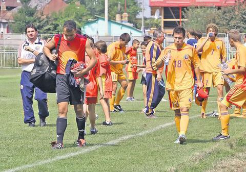 SCANDAL la naţionala UNDER 19: BEŢI în cantonament