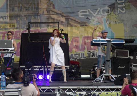 Alexandra Ungureanu ignoră sfaturile medicului