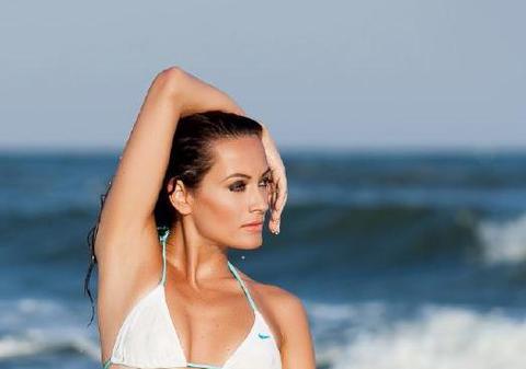 Are 42 de ani, dar arată de 24! Iată care sunt OBSESIILE Ancăi Ţurcaşiu legate de siluetă!