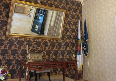 N-ai să ghiceşti ce primar A DECORAT O CASĂ DE CĂSĂTORII CU MOBILIER VECHI DE PESTE 100 de ANI! FOTO