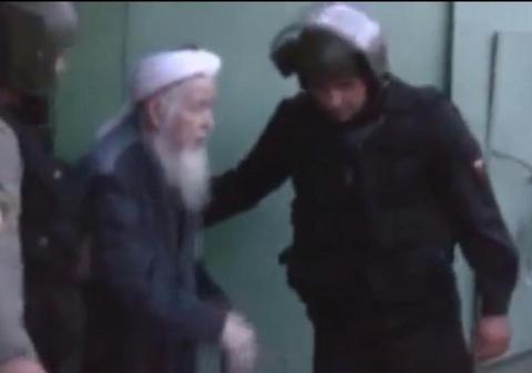 DESCOPERIRE ŞOCANTĂ! O sectă religioasă a trăit 10 ani ASCUNSĂ ÎN SUBSOLUL unui BLOC din Rusia! Video