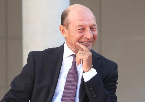 "I LOVE YOU, BĂSE!" Cine e în spatele declaraţiei făcute preşedintelui suspendat