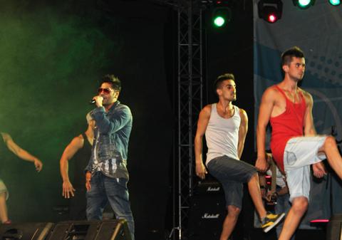 Connect-R a încins atmosfera aseară la decernarea premiilor Chitila Film Fest!