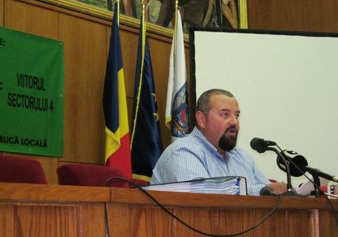 Scandal între primarii la Bucureşti: "Eu nu vreau să repar ce strică alţi. Nu avem bani"!