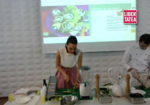 ANDREEA RAICU îţi arată cum să găteşti o SUPĂ DE CASTRAVEŢI. Mama ei a fost COBAIUL, ea a GUSTAT prima şi a dat VERDICTUL