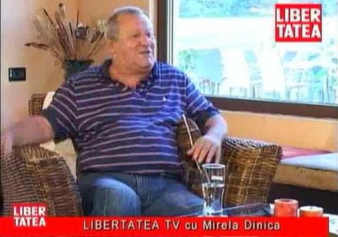 Cum şi-a cunoscut CRISTIAN ŢÂNŢĂREANU actuala soţie şi ce l-a convins s-o ceară ÎN CĂSĂTORIE