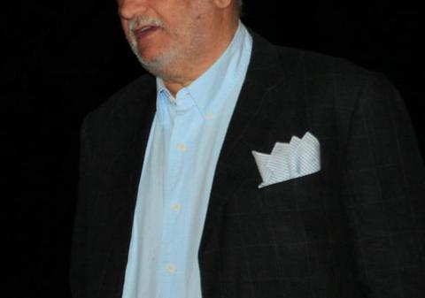 Dinu Patriciu neagă că ar avea probleme de sănătate: "Nu sufăr de nicio boală"