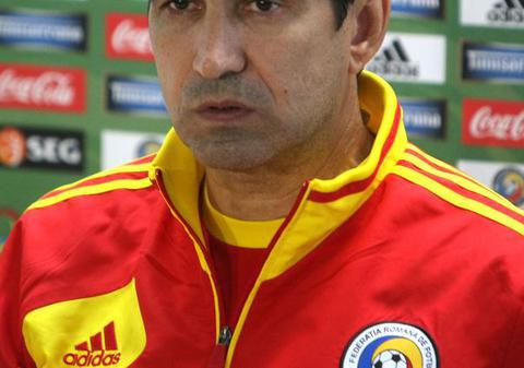 Piţurcă: "Turcia e favorită în meciul cu noi"
