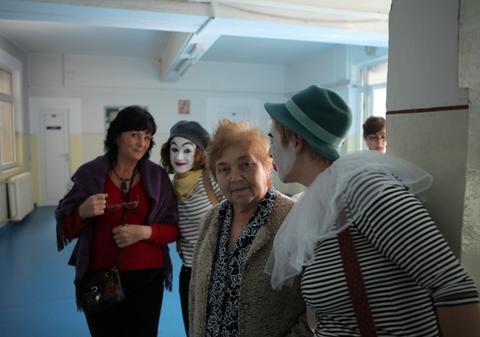 Actorii te pot vindeca! Vezi aici în ce constă terapia prin artă