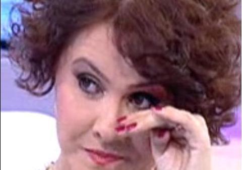 Niculina Stoican, ÎN LACRIMI. Vezi de ce cântăreaţa de muzică populară trece printr-o PUTERNICĂ DEPRESIE! 