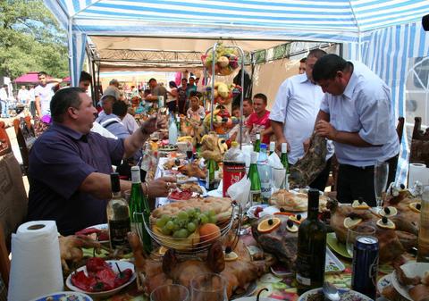 PREMIERĂ ÎN ROMÂNIA! ROMII vor avea MUZEU! Vezi unde va fi amplasat şi cât va costa!