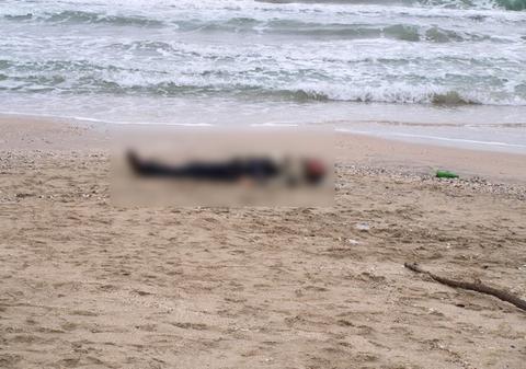 PLAJA MORŢII! Al doilea cadavru găsit pe plajă, în mai puţin de 24 de ore!