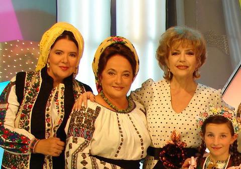 Laura Lavric: "Aveam salariu de 17 milioane. Nu am nevoie de banii ăştia, atitudinea m-a deranjat şi o să-i dau în judecată"