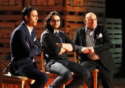 Cei trei juraţi de la MasterChef, DAŢI GATA de un concurent! Sorin Bontea a recunoscut: "Este PRIMA DATĂ în viaţa mea când mănânc aşa ceva" FOTO