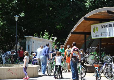 Plimbă-te gratis cu bicicleta!