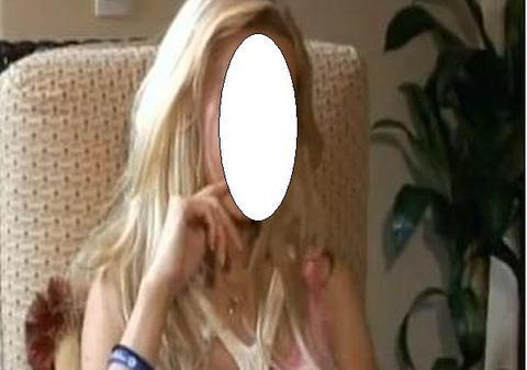 Frumoasa asta vrea să se întoarcă în timp! Şi-a făcut 350 de operaţii estetice şi acum vrea să fie cum era înainte