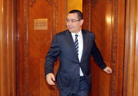 În problema Roşia Montană premierul Victor Ponta  îl contrazice pe deputatul Victor Ponta