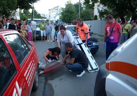 Un jadarm a accidentat grav un copil care a vrut să traverseze în fugă printr-un loc nepermis