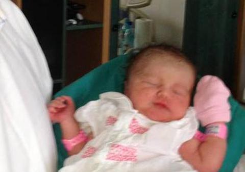 Fetiţa Elenei Băsescu se va numi Sofia Raisa! Vezi ce SEMNIFICAŢIE au numele!