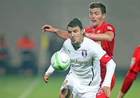 Budescu a dat gol de la 45 de metri pentru că, la antrenamente, se antrenează să dea... bară