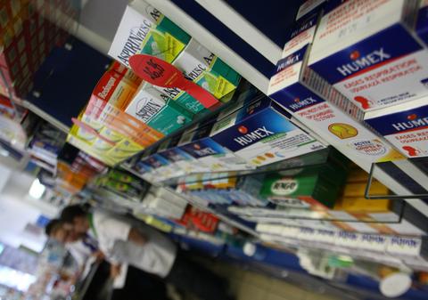 Medicamente ieftine livrate "la botul calului" pentru aleșii neamului! Parlamentarii își trag "casă de comenzi" pentru pastile!