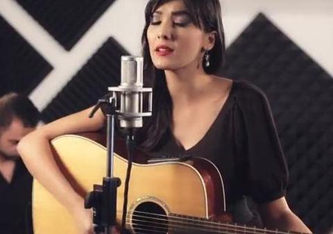 Alexandra Bădoi le-a pregătit fanilor ei o surpriză de proporţii | VIDEO
