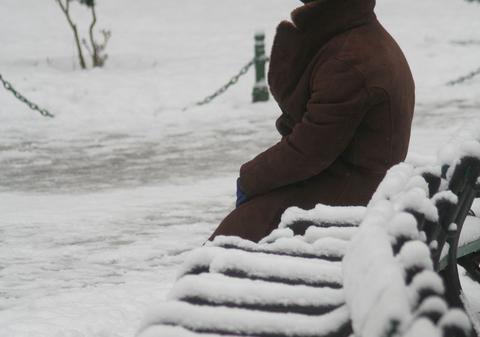 Bătrân decedat în zăpadă