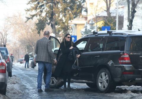 ÎNDUIOŞĂTOR! Cele mai EMOŢIONANTE IMAGINI cu ROMANIŢA şi FIUL EI, după moartea lui ADRIAN IOVAN! | FOTO EXCLUSIV!