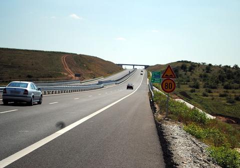 Sofer, prins cu 238 de kilometri la oră, pe Autostrada Transilvania