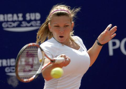 Simona Halep, despre operaţia de micşorare a sânilor: «Mi-a schimbat viaţa şi cariera! Sunt mulţumită că am făcut-o»