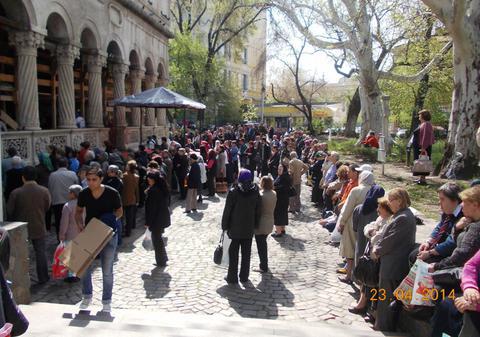 S-au rugat ore în şir la icoana Sfântului Gheorghe pentru belşug şi sănătate