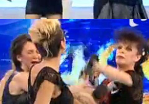 BĂTAIE ÎN EMISIUNEA ACCES DIRECT! Simona Gherghe nu a mai ştiut cum să le DESPARTĂ