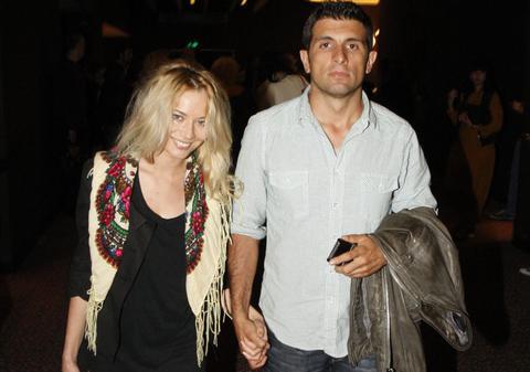 Laura Cosoi îşi doreşte un băieţel: «Fetele au o viaţă mai grea»