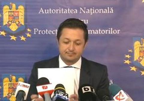 Haine pentru copii, RETRASE din magazine de ANPC. Bumbacul "100%" de pe etichetă era poliester