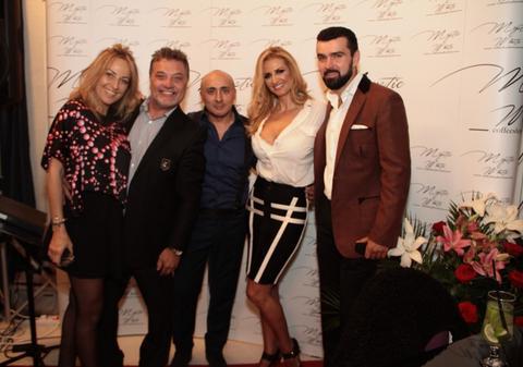 Aglomeraţie de vedete pe metru pătrat la deschiderea unei cafenele din inima Bucureştiului