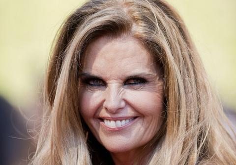 L-a acuzat pe "TERMINATOR" de INFIDELITATE, dar nici ea NU ERA UŞĂ DE BISERICĂ. Maria SHRIVER, într-un SCANDAL DE AMANTLÂC