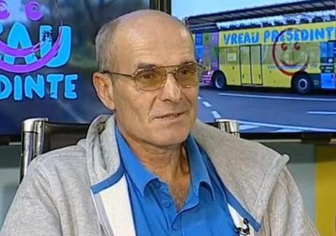 Asta-i bună! Jurnalistul Cristian Tudor Popescu fredonează MANEAUA LUI EMINESCU | VIDEO