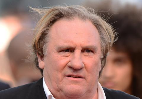 GERARD DEPARDIEU, O VIAŢĂ CA UN FILM: "Am fost ESCORTĂ în TINEREŢE şi obişnuiam să DEZGROP CADAVDRE ca să le FUR BIJUTERIILE"