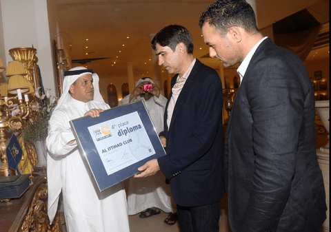 FOTO&VIDEO / Arabii i-au arătat lui Piţi trofeele lui Puiu. Mesaj pentru Reghe