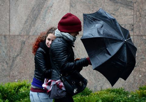 Cod Galben nowcasting de vijelii în șase județe și Municipiul București, până la ora 20.00